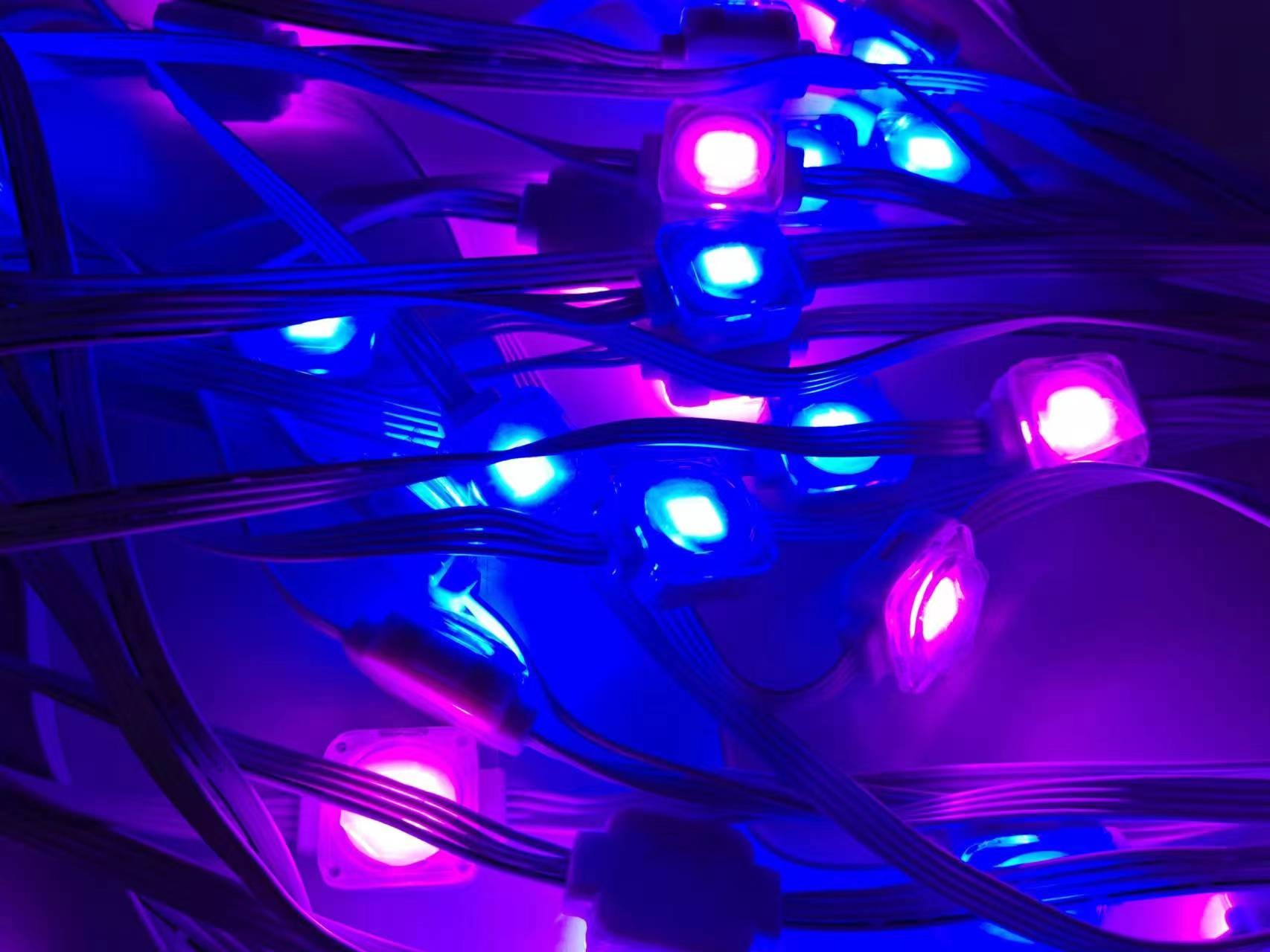 Customizable RGB LED Eaves Light With 160 Degree Lighting Angle And DC24V Operating Voltage