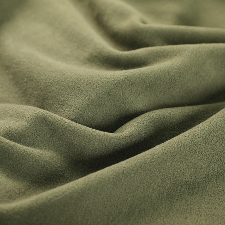 260gsm Micro Fleece Fabric For Warm Clothes 150D 288F