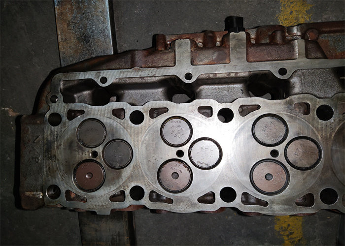 C7 Diesel Used Engine Heads For E324D E325D E329D Excavator Metal material