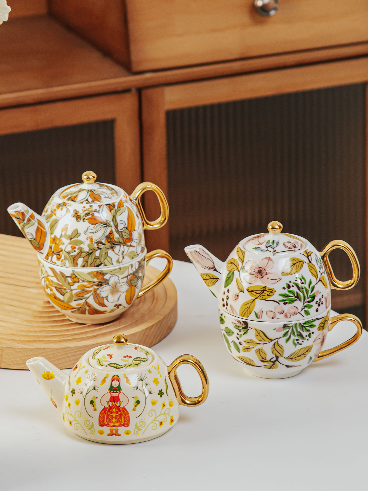 Single Teapot And Cup Set Porcelain Individual Tea Set With Wedding Gift Cup And Saucer