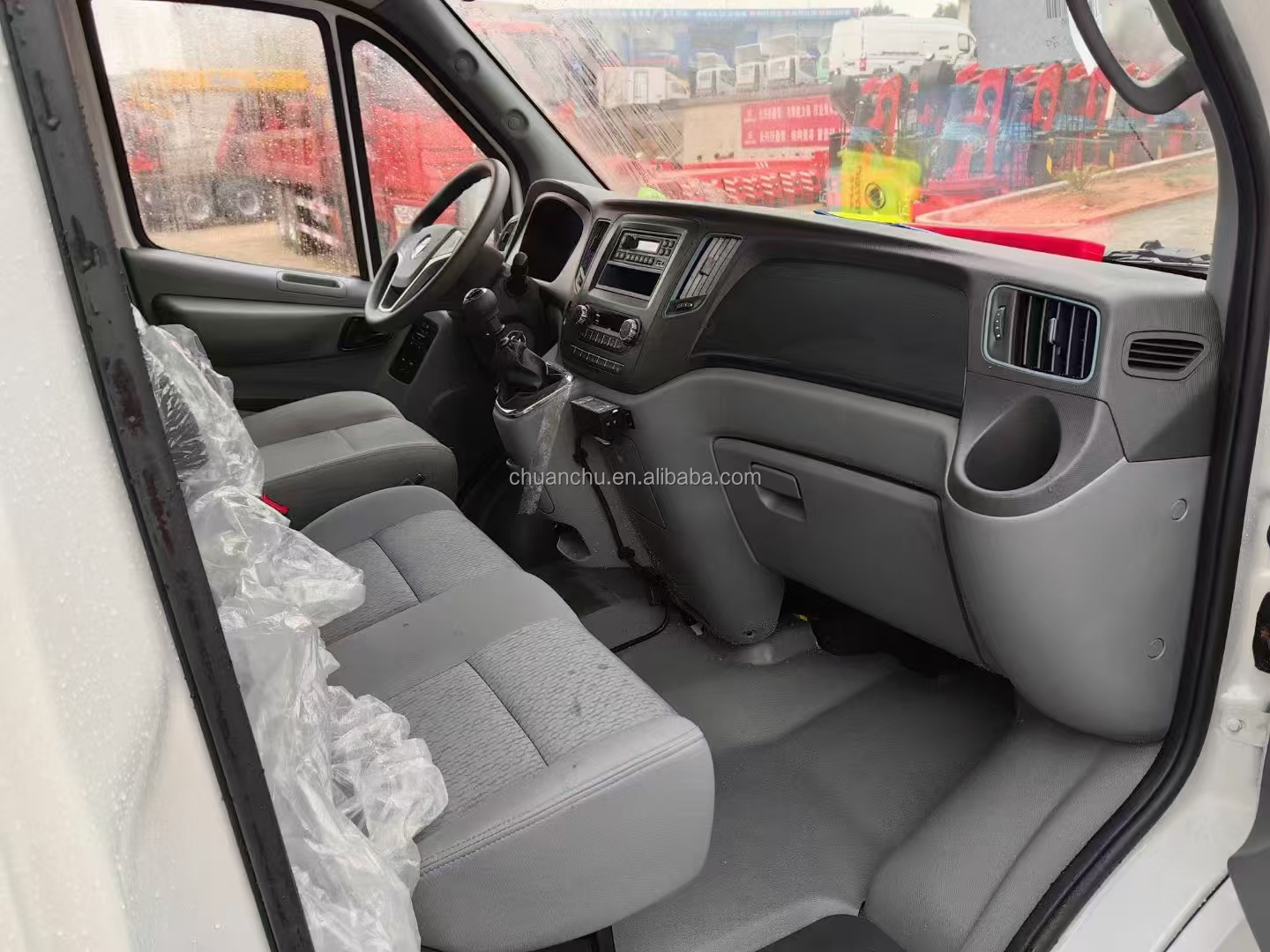 1.5 Ton Ice Cream Delivery Truck Refrigerated Freezer Van For Transportation
