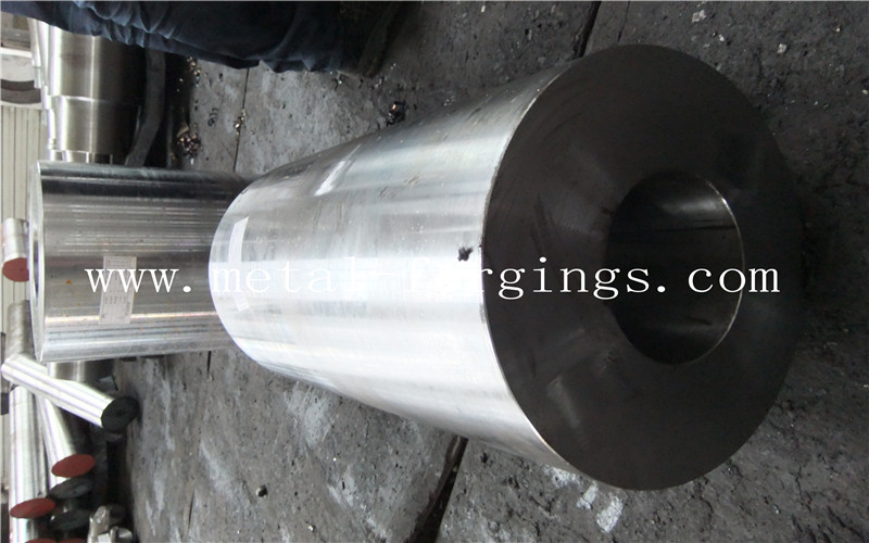 1.4307 F304 F316 F51 F53 F60 Stainless Steel Forged Sleeves Oil Cylinder Forgings