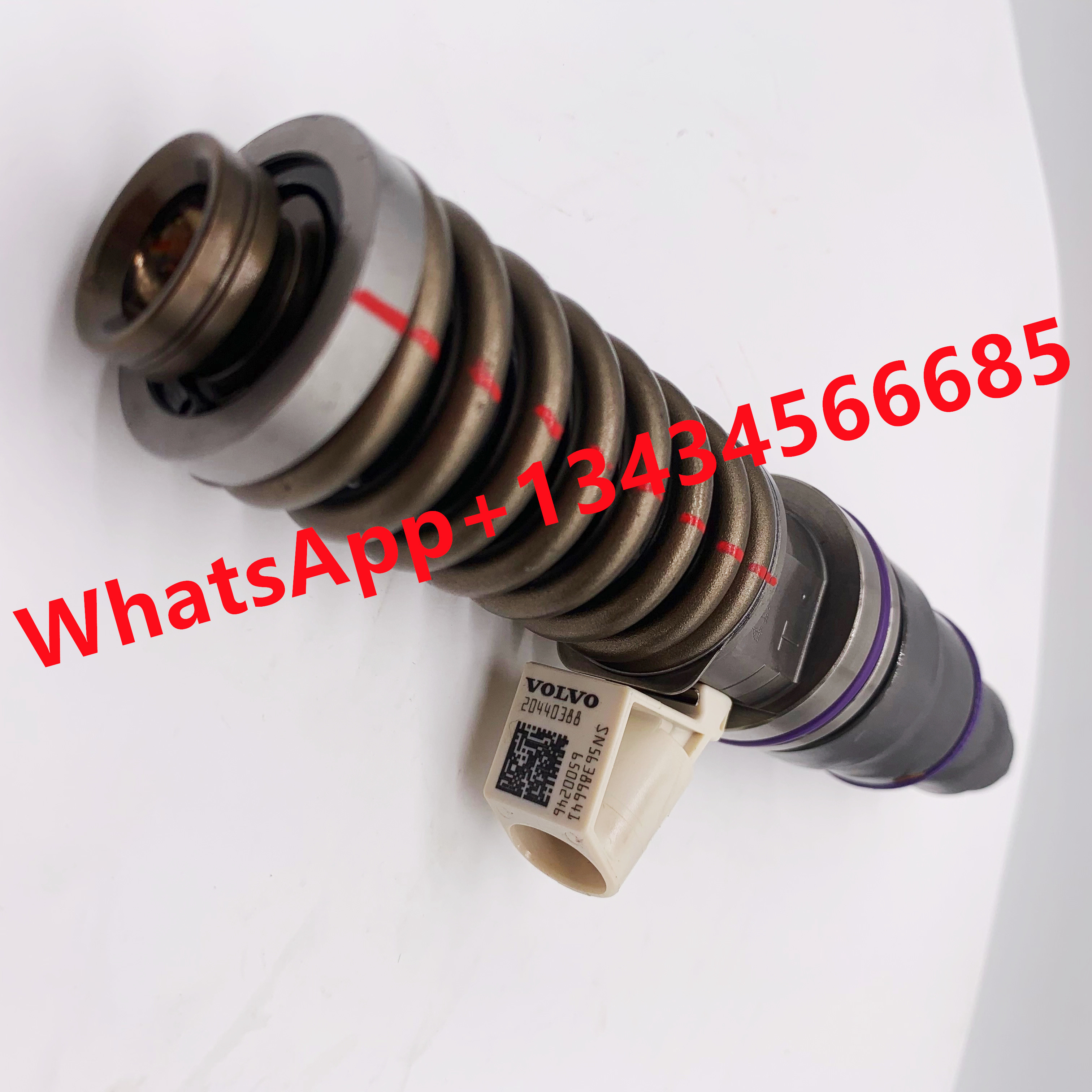 3803654 220363749 Diesel Fuel Injectors 20440388 BEBE4C01001 BEBE4C01101 BEBE4C02102 VOE20440388