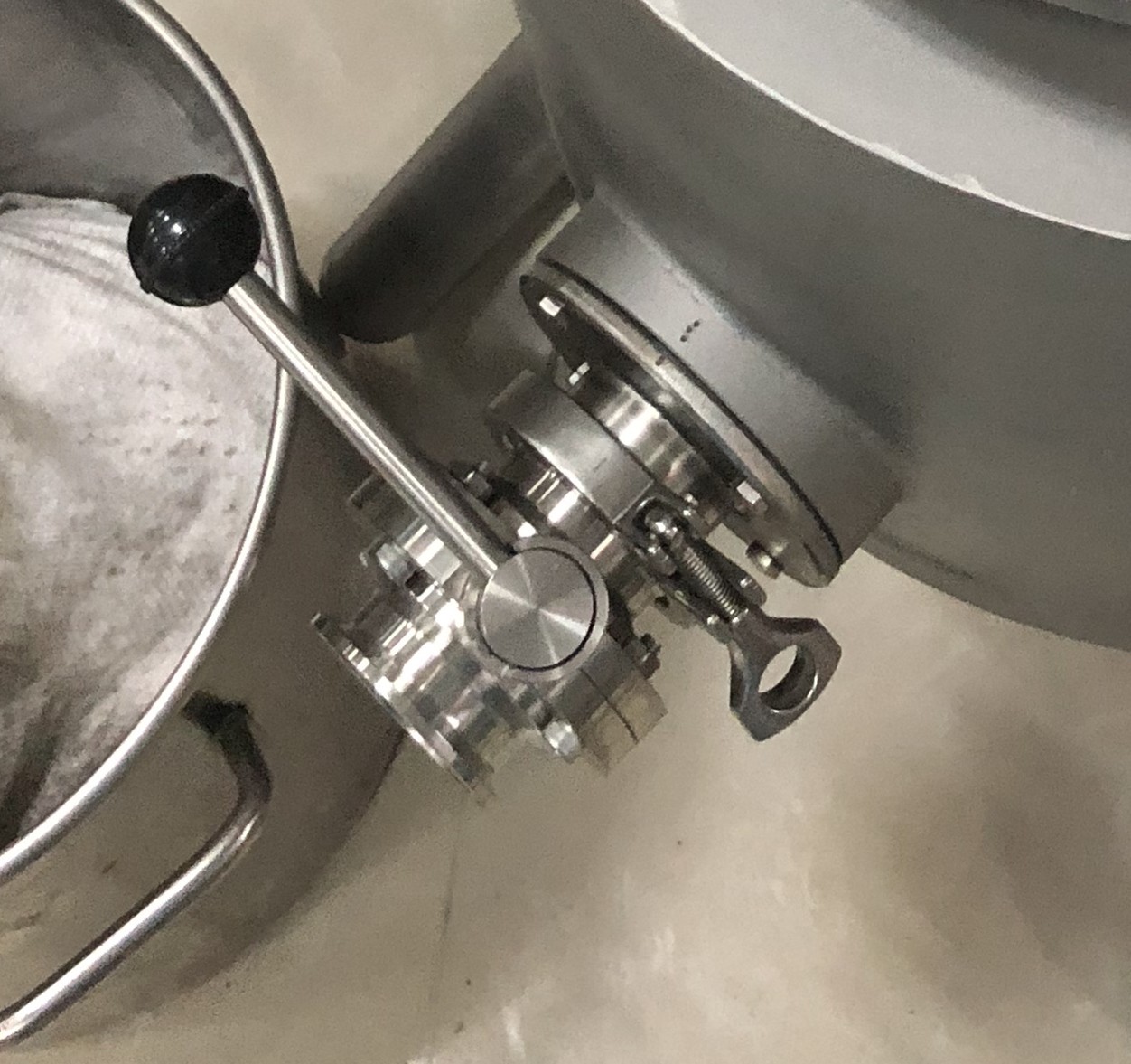 Economical 304SS 20L Chocolate Ball Mill Machine