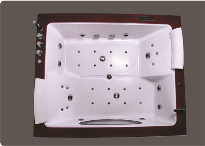 Indoor Double Whirlpool Tub With Oak Edge Cover , Seamless Air Bubble Bathtub