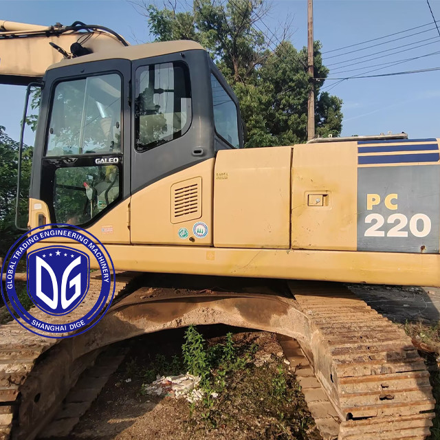 20 ton excavator Used excavator Origin Japan PC220-7 Used Komatsu Excavator