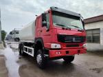 Radial Tire Design Sinotruk HOWO 6X4 Carbon Steel Tanker Truck for Oil Gas