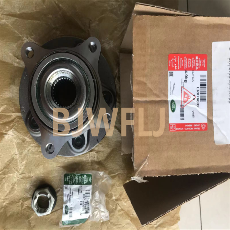 LR014147 Front Wheel Hub Bearing For LAND ROVER LR3 And LR4