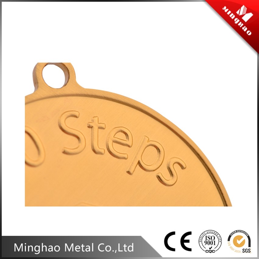 Factory direct handbag metal woodpecker logo tag,50.63mm gold color tag
