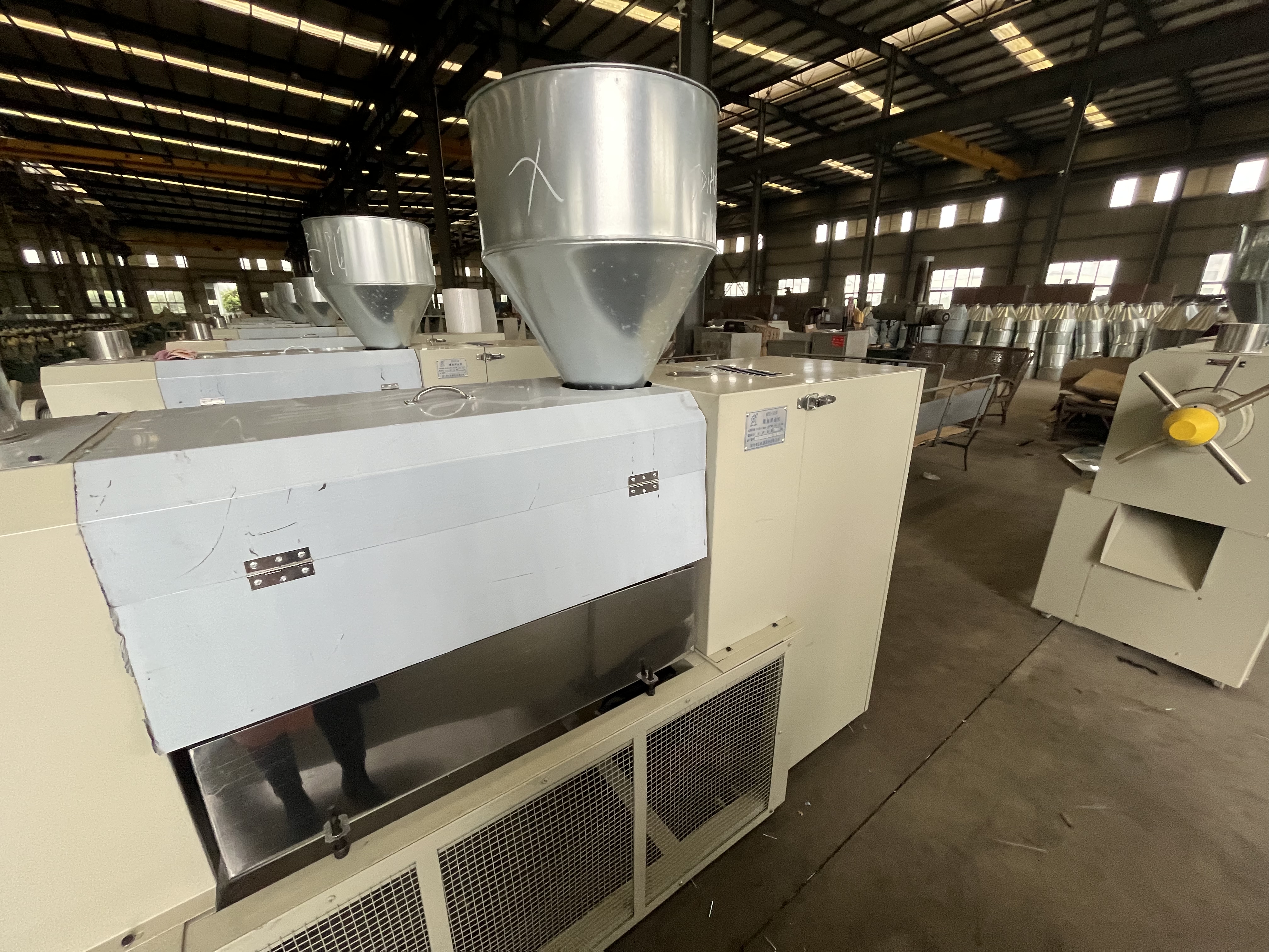 High Oil Yield Oil Processing Machines Oil Making Machine Hot Press Sunflower Seeds Oil