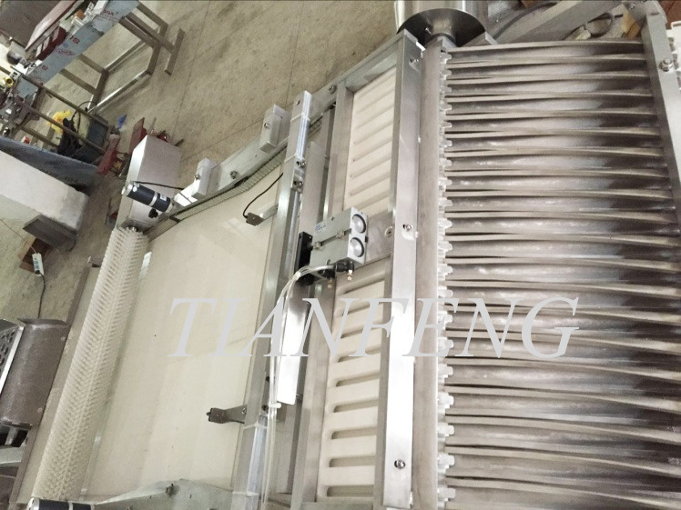 220V Vitamin C Tablet Bottle Tube Packaging Machine