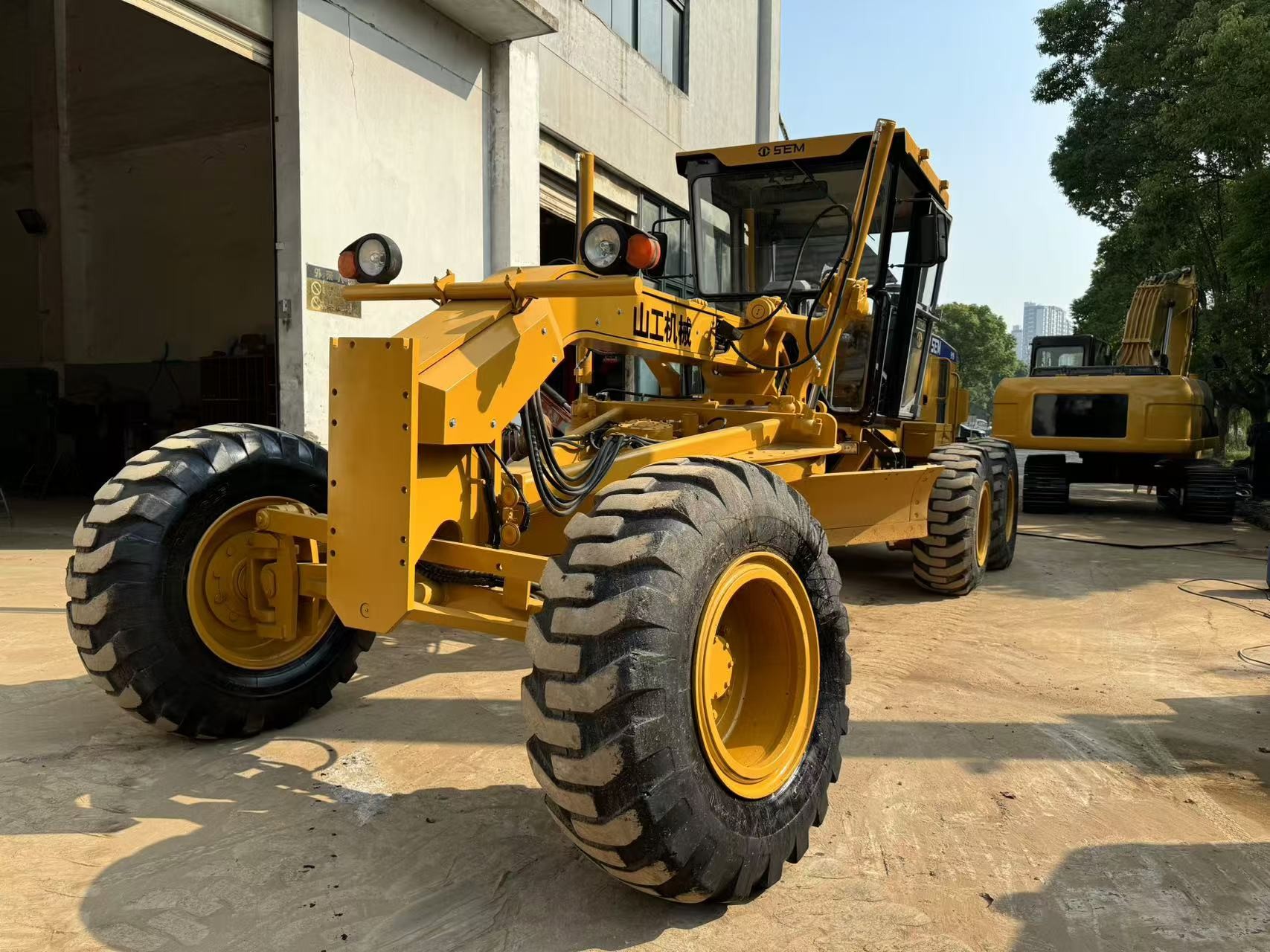 SEM919 915F/917F SDEC Engine 3059mm Road Construction Machines Motor Grader For Sale