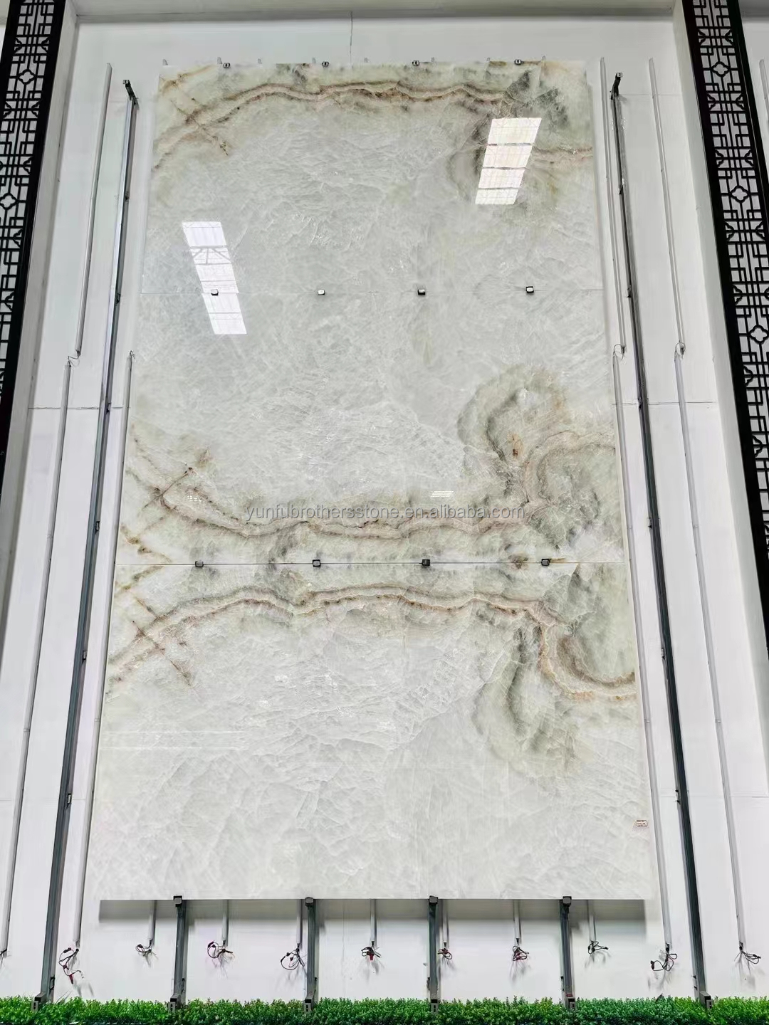 Interior Home Wall Paneling Decor with Modern Backlit Onyx Marble TV Background Panel