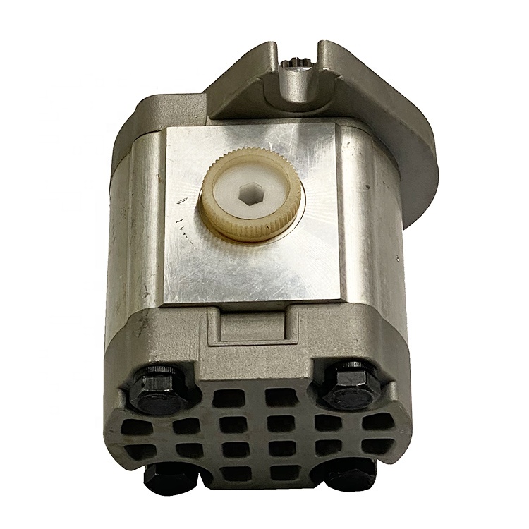 EX200-6 ZAX200-6 Pilot Pump 9218005 4276918 Engine Parts for Your Construction Needs