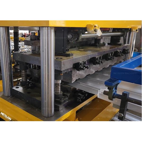 Traditional Metal Roofing Roll Forming Machine With Hydraulic Punching And Auto Stacker