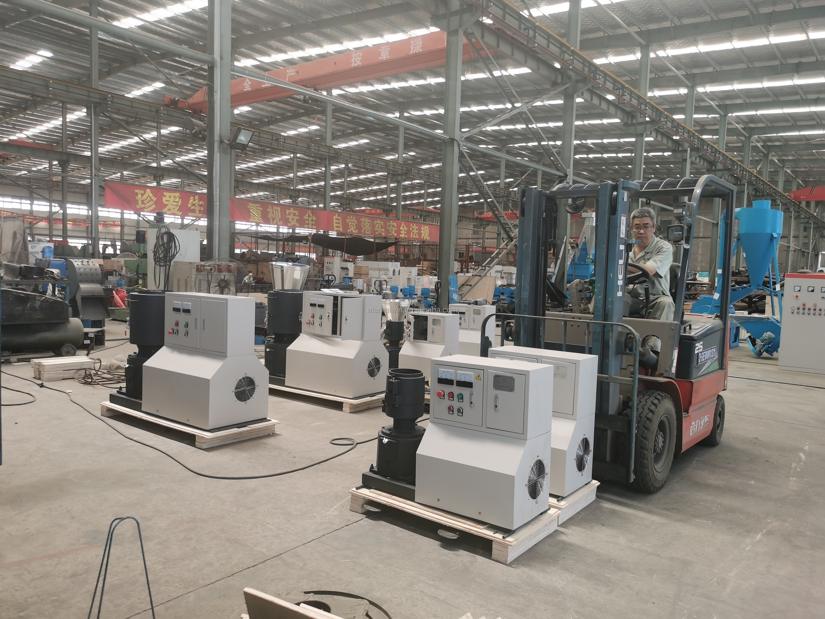 CE Wood Pellet Mill Plant Wood Shavings Wood Log Wood Pellet Mill Machine Heating