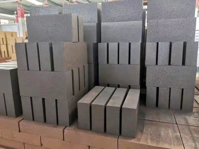 Refractory Magnesia Chrome Brick for Chemical Industry Furnace Cold Crushing Strength Mpa≥ ≥30 Made by Fine Chinese