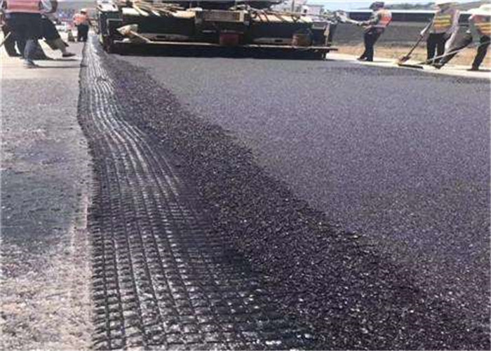 Coated Bitumen 50kN Biaxial Glass Fiber Geogrid