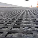 50kn Biaxial Fiberglass Composite Geogrid Backing With Nonwoven Geotextile