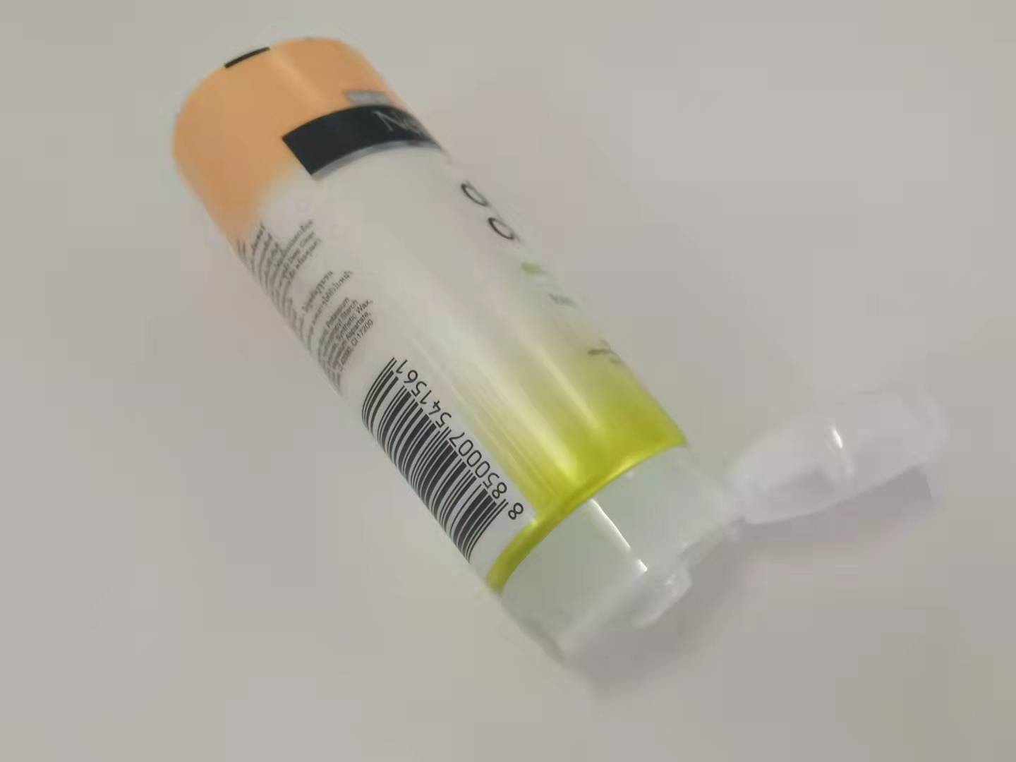 Offset Printing Matte Coating 40g Apt Tube Round Dia 40*101.6mm Flip Top Cap