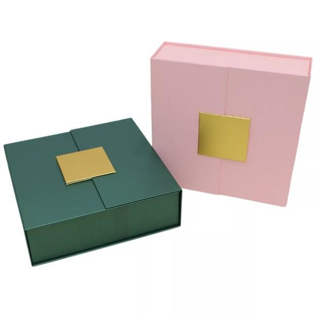 Luxury Gift Rigid Cardboard Packaging Box With Magnetic / Ribbon Folding
