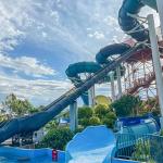 Fiberglass Rainbow Water Slide Muti Player Commercial Pool Slides