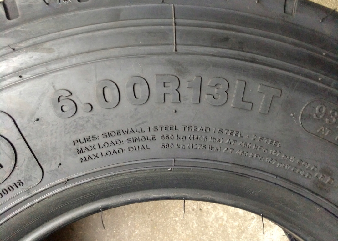 8PR Ply Rating Light Duty Truck Tires , Bias Ply Truck Tires 6.00R13LT 93/89K