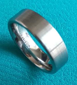 China 7mm Brushed Finish Flat Surface Cobalt Chrome Ring Pipe Cut Wedding Band Ring wholesale