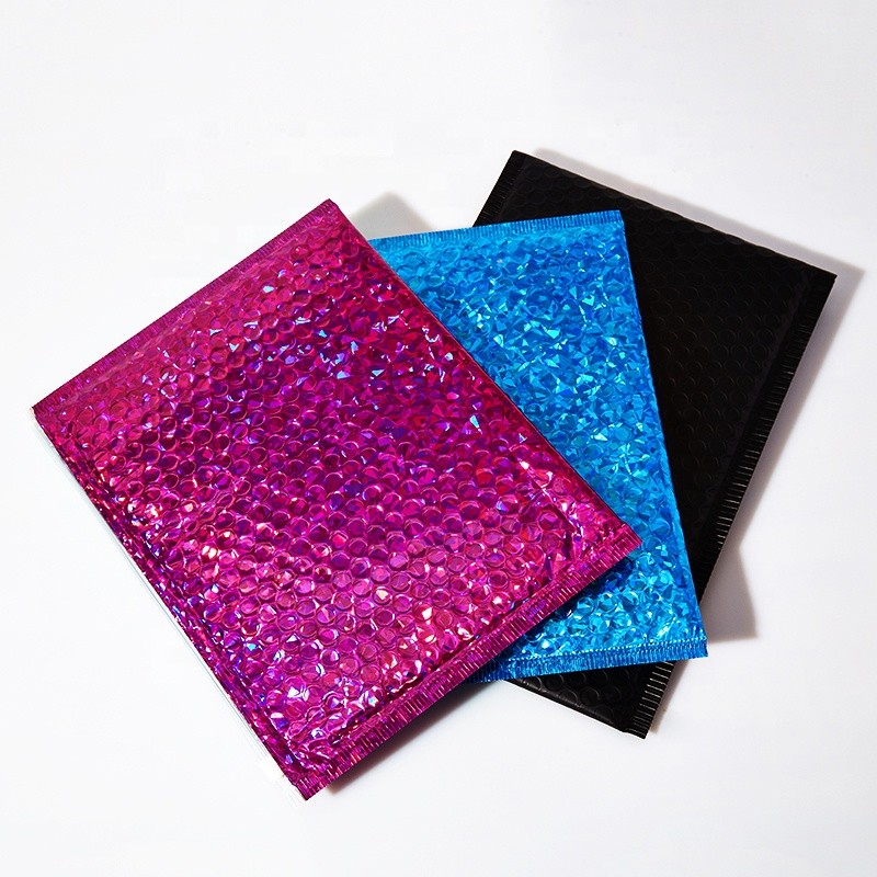 Waterproof Poly Holographic Bubble Mailers Bags Self Adhesive For Express Shipping