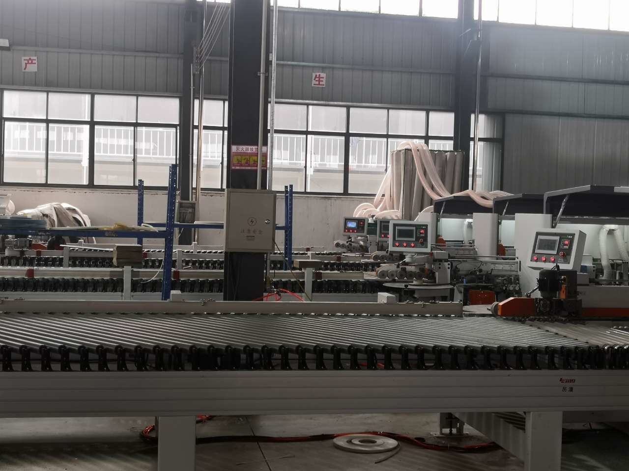 Automatic Panel Furniture Production Line L Layout 300mmx300mm Processing
