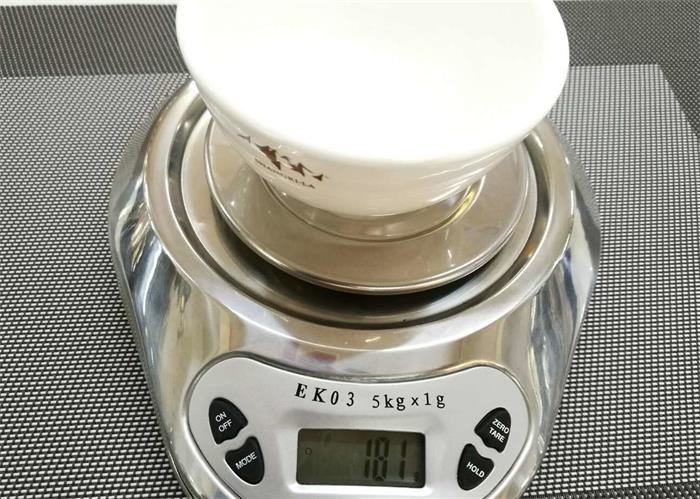 Weight 181g Porcelain Dinnerware Sets Ceramic Round Soup Bowl With Logo Dia.10cm