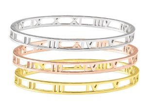 China Stainless Steel Hollowed out Alphabet Bracelet Female 18K gold Roman Buckle Bracelet bracelet jewelry accessories wholesale