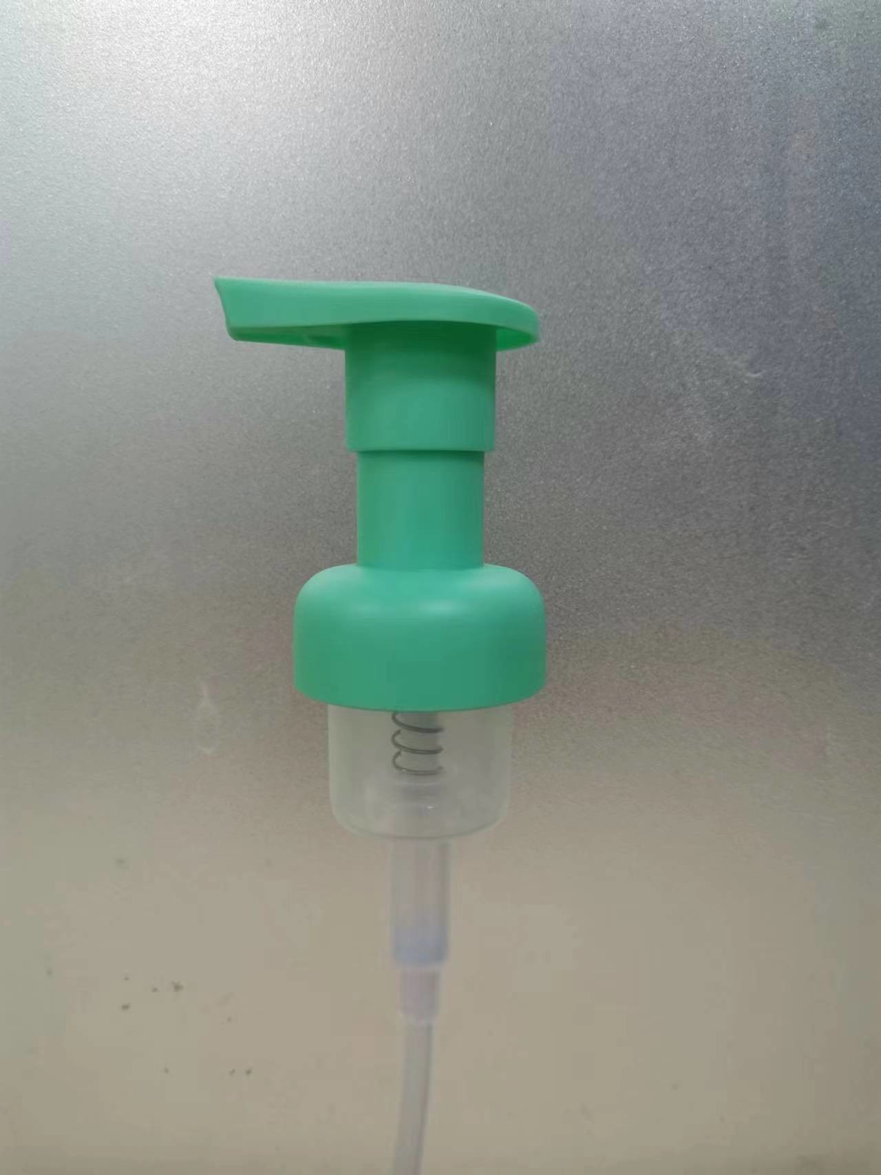 Matt Effect 30mm Foam Pump Bottle Head With Clear Overcap High Flexibility
