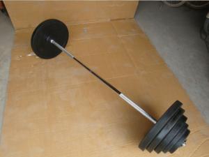 China 2.5kg 5kg 7.5kg 10kg 15kg dia28mm Rubber barbell weight plate wholesale