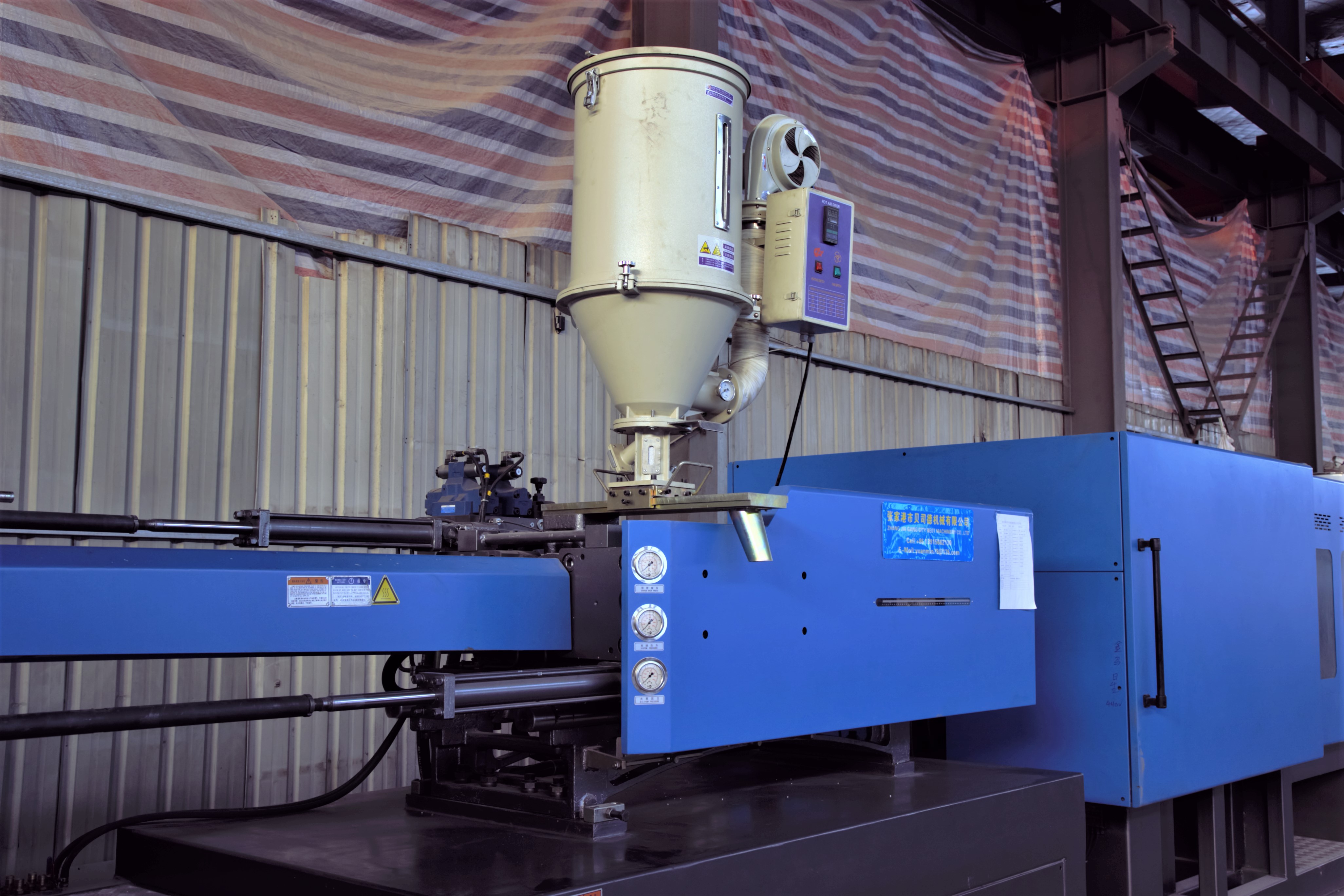 Vaccine Syringe Injection Molding Machine 40.5 KW Preventive 190 Mpa