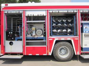 China ISUZU Diesel Emergency Fire Truck , Rescue Fire Safety Vehicle 4x2 wholesale