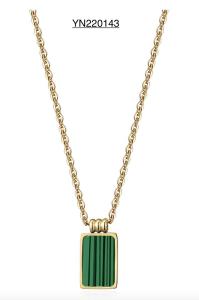 China Vintage 18k Stainless Steel Fashion Necklaces Square Green Stone Pendant Necklace wholesale
