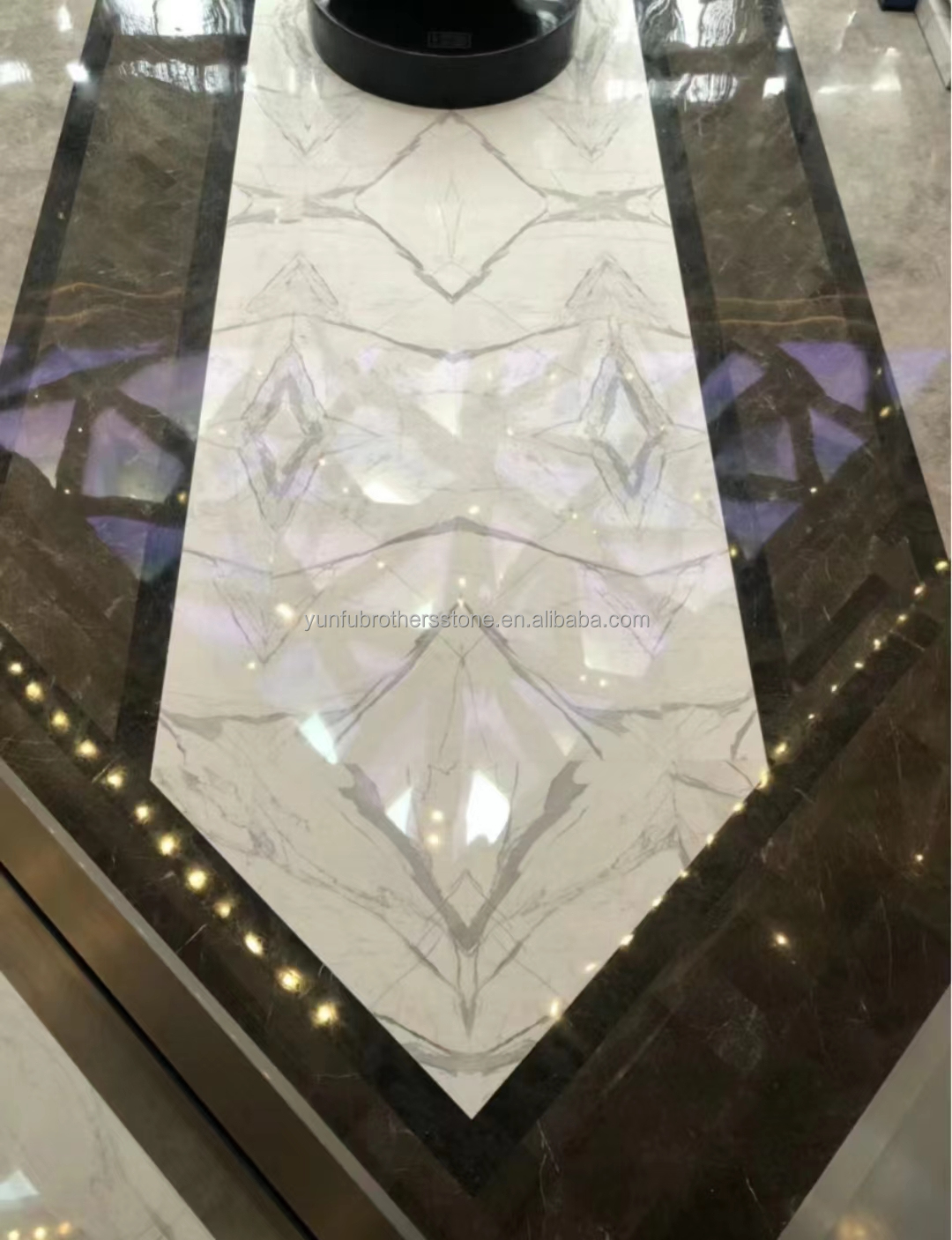 Home Decor Modern Fish Belly White Marble Stone Slabs for Living Room and Floor Tiles