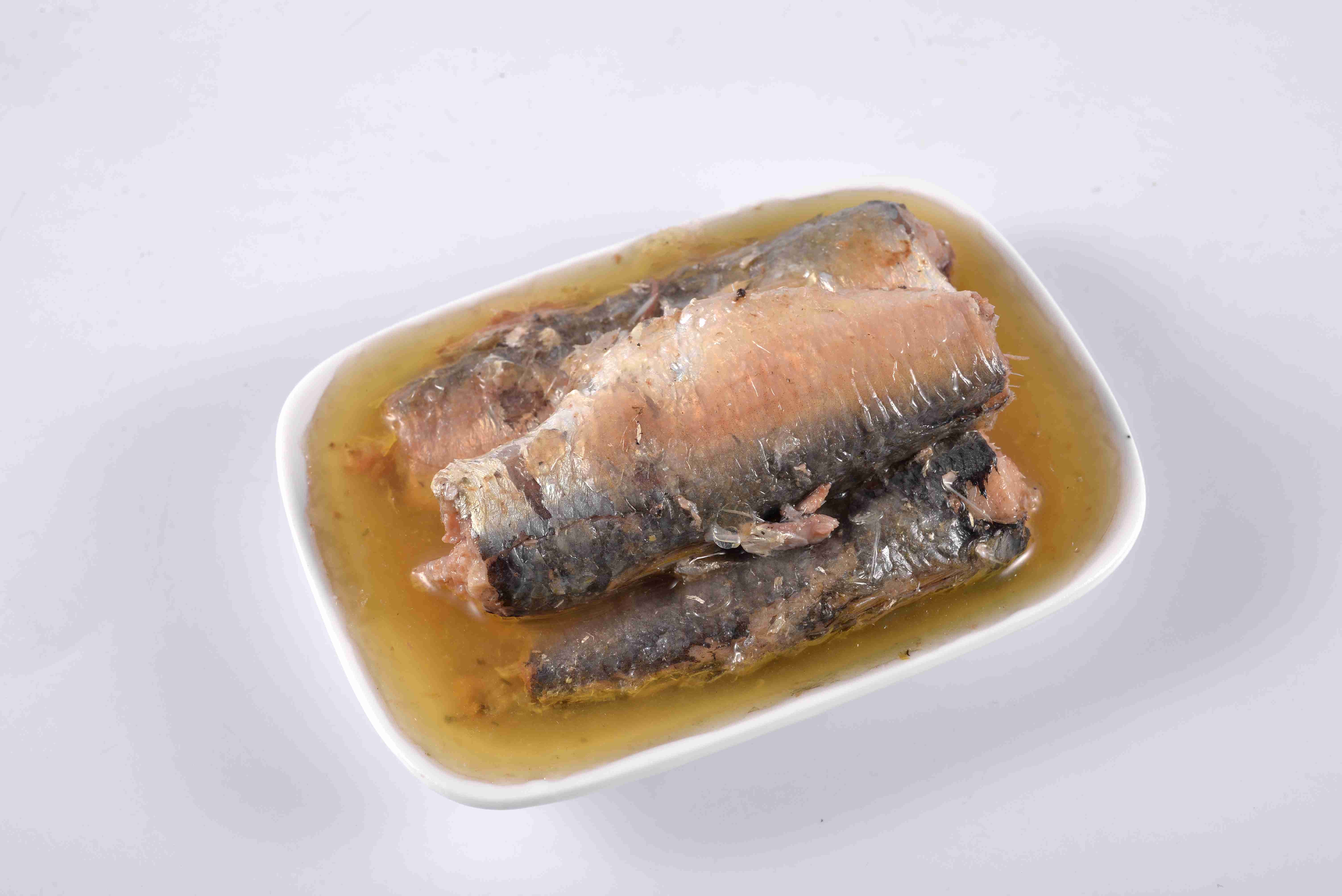 125g 155g 425g Canned Sardine Fish With Rich Phospholipids
