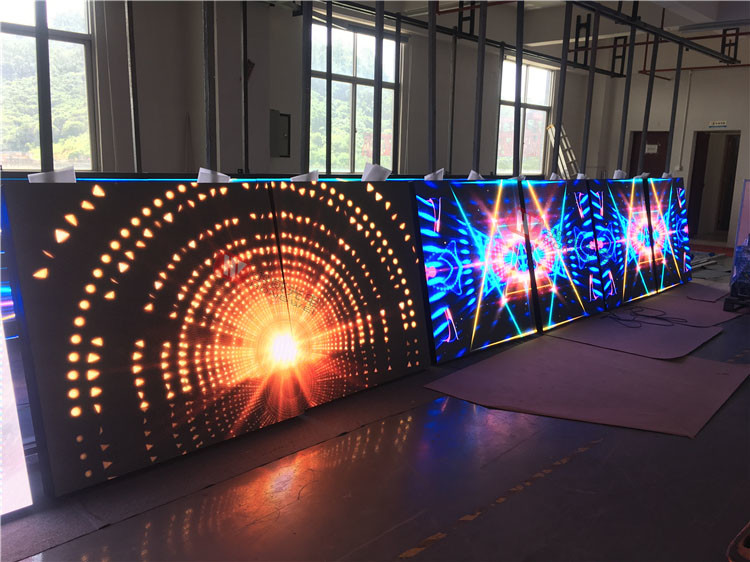 6500nits SMD1921 Front Service LED Display 4mm Pixel