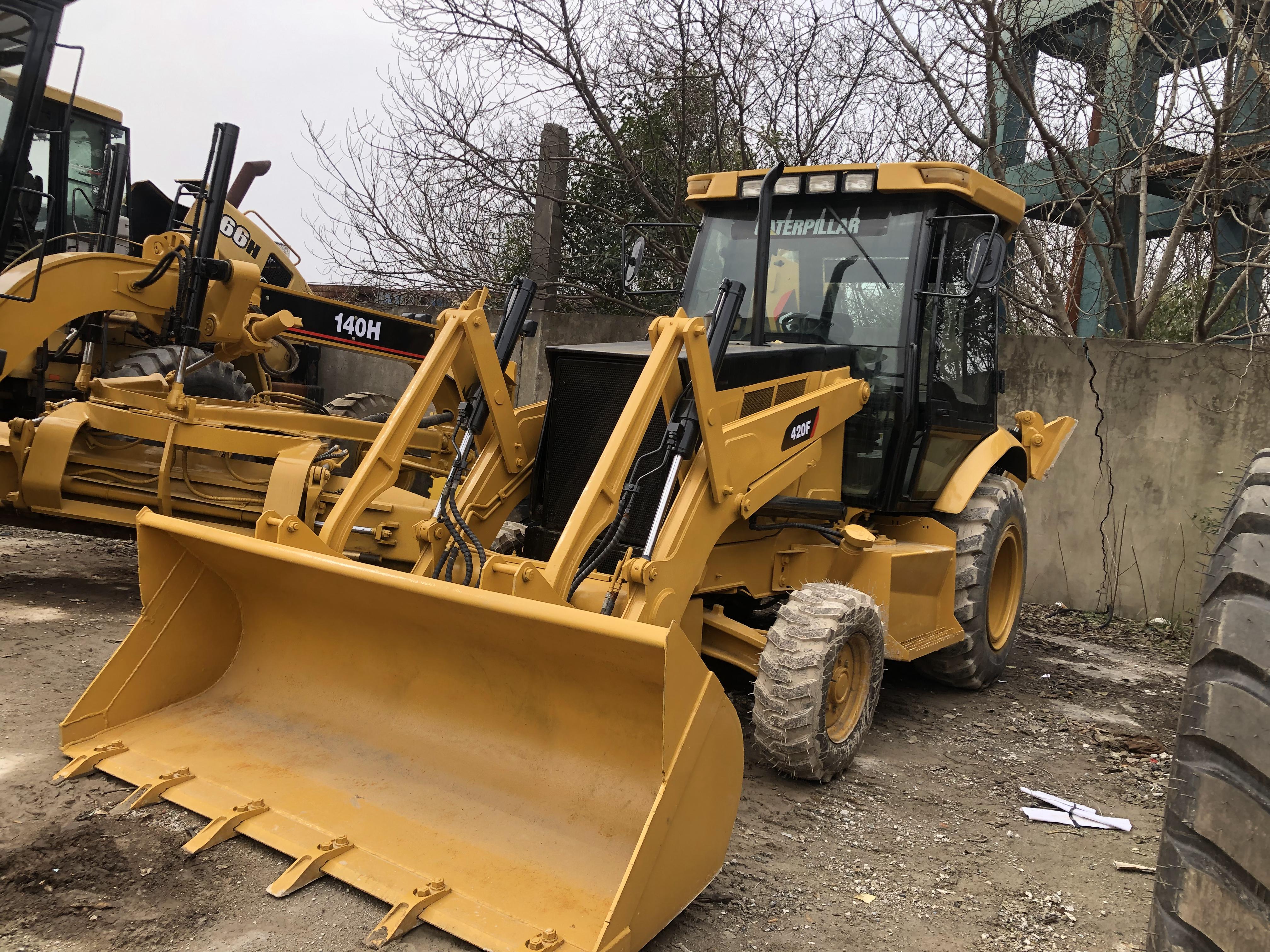 2020 CAT420F Bulldozer and Auction Cheaper Cost Made in USA 11 Ton Operating Weight