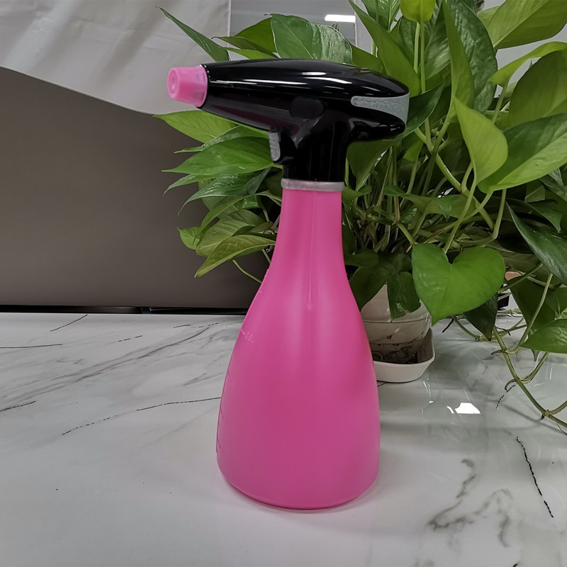 1000ML USB Automatic Garden Sprayer DC5V Rechargeable Battery Powered