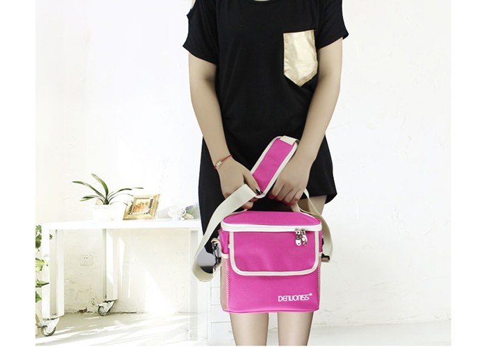 Big Capacity Lunch Cooler Bags Odorless Waterproof Fabric For Food Delivery