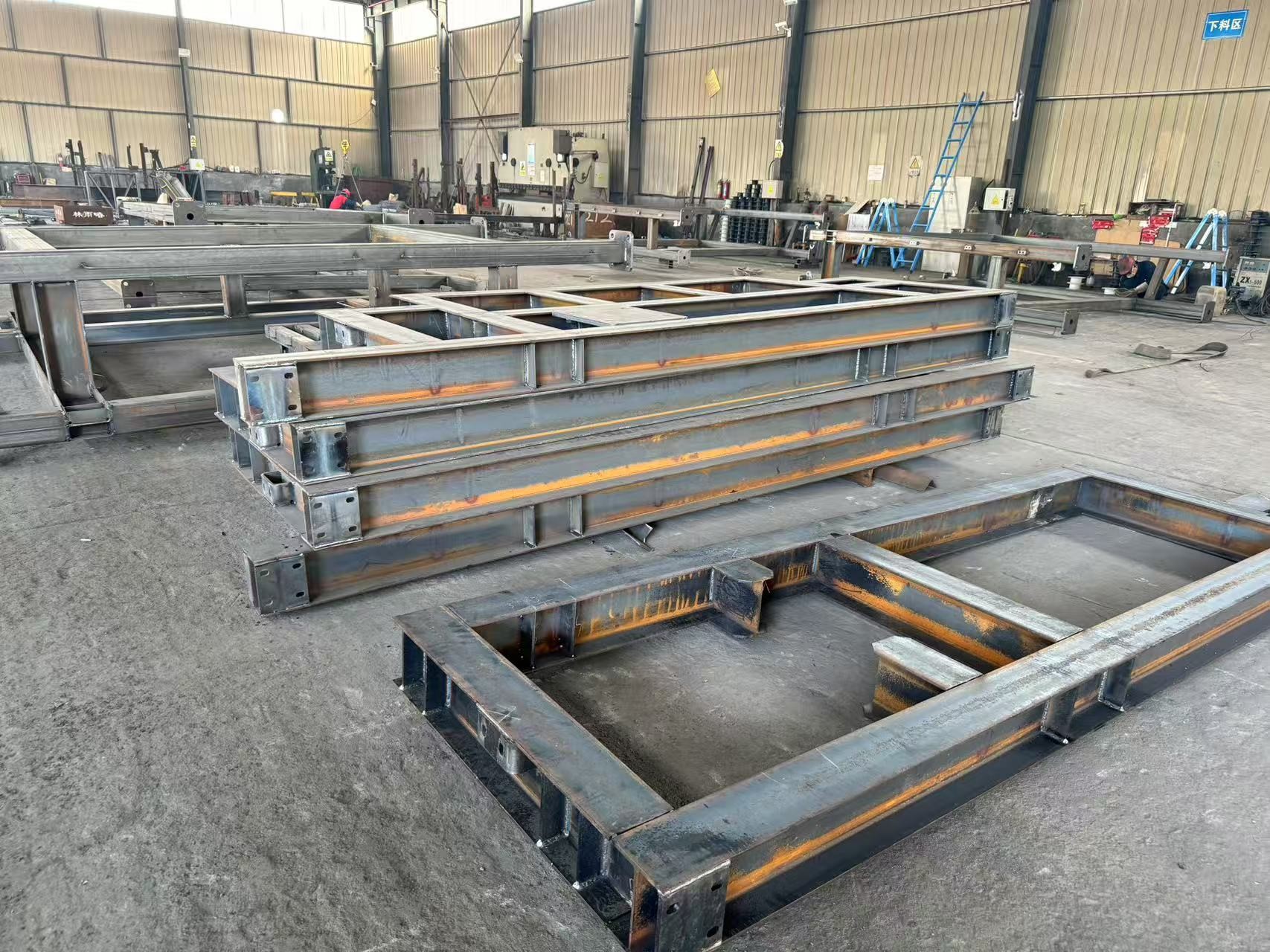 Supporting Electrical Cabinet On Bottom Of Wind Tower Bottom Cabinet Mounting Platform For Wind Tower