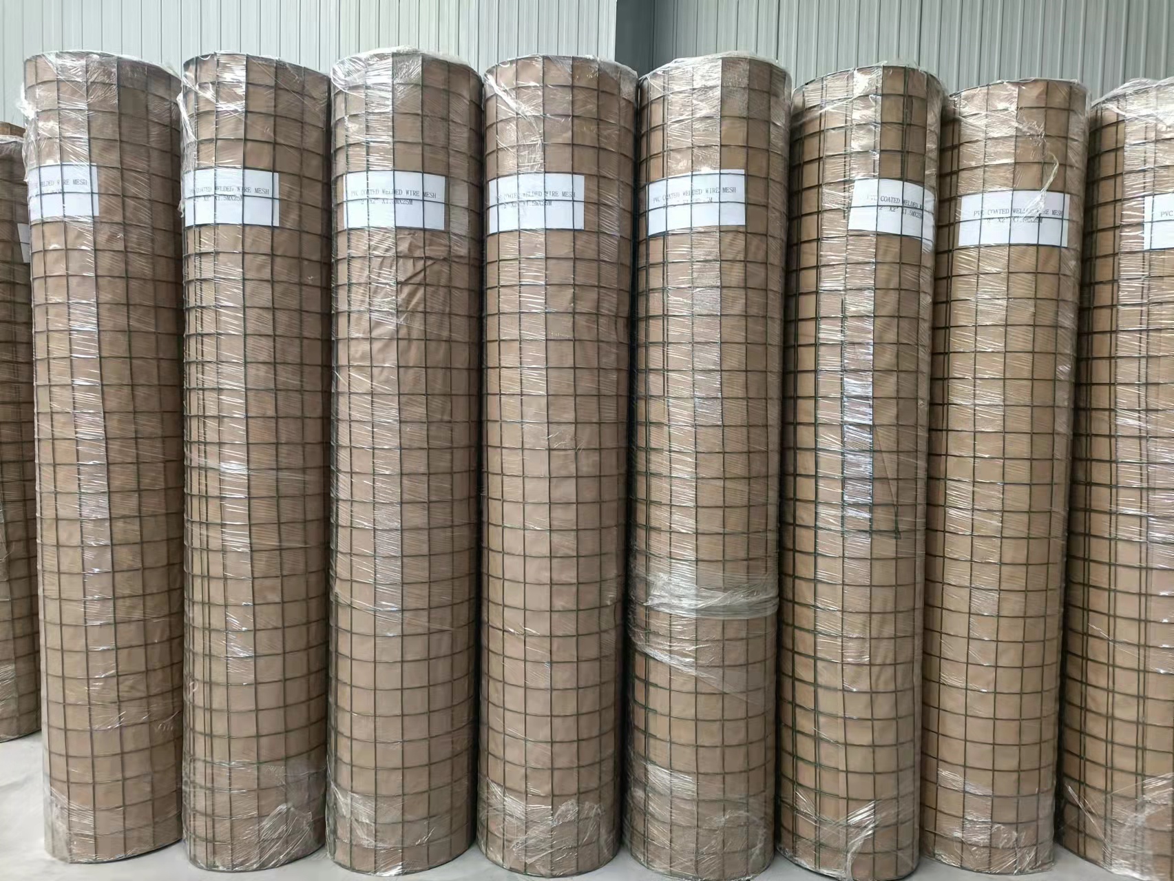 Widely Used Galvanized Welded Wire Mesh For Chicken Pens And Galvanized Welded Wire Mesh Cage