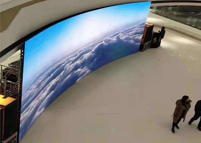 2.5mm HD Curved LED Displays Bendable Design For Promotion Meeting