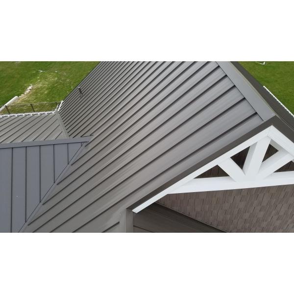 Standing Seam Steel Tiles Painted Steel / Aluminium Corrugated Steel Sheets Panels Commercial Buildings Roof Tiles