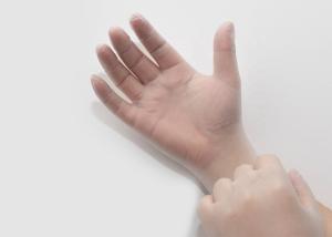 China Sterile Disposable PVC Gloves Protection From Unwanted Or Dangerous Substances wholesale