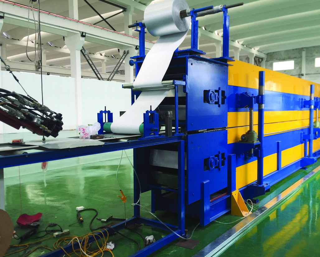Width 380mm PU Sandwich Panel Production Line For Exterior Wall Thickness 16mm