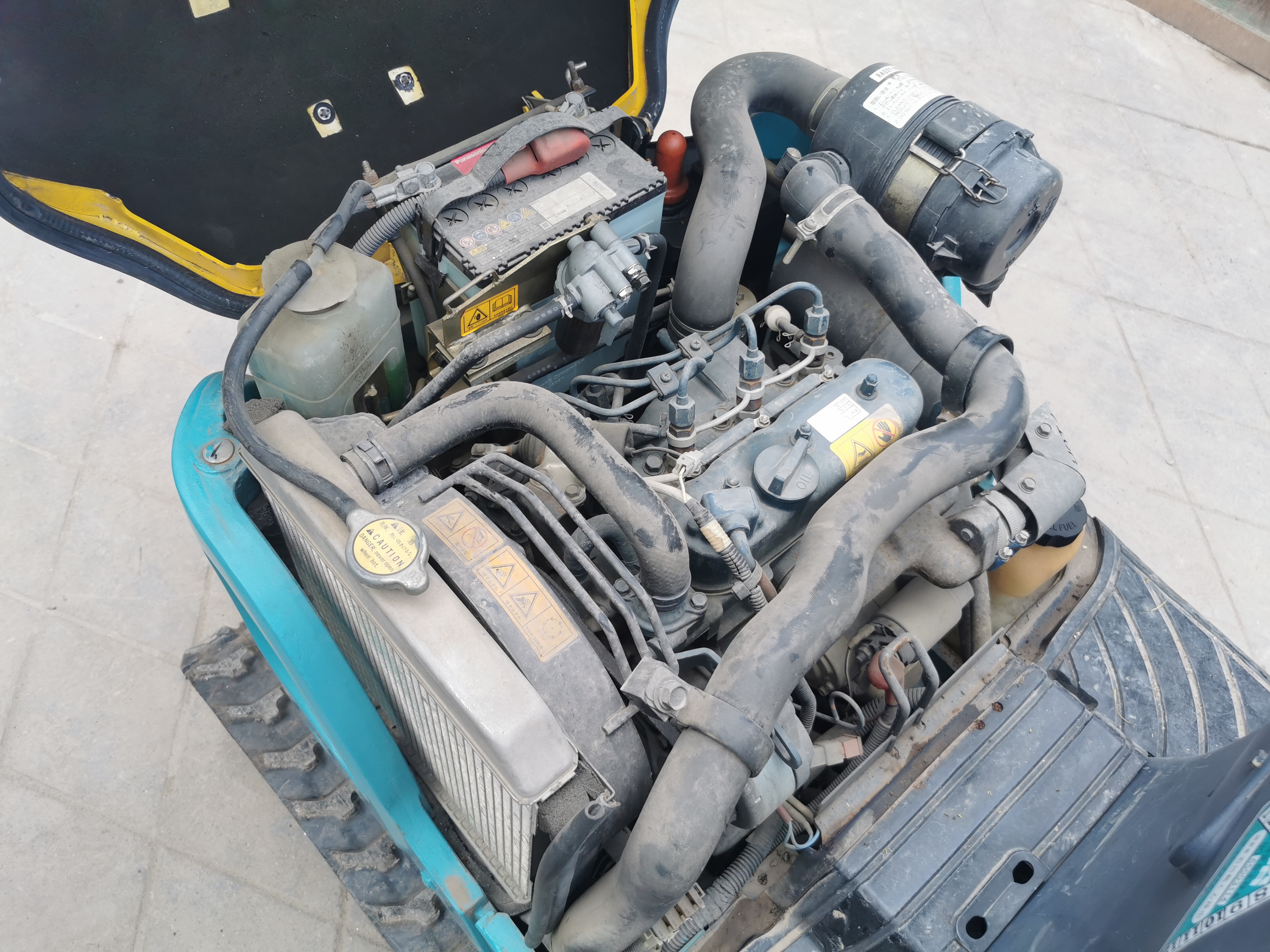 Used Kubota U-10-1 Mini Excavator with 780 Working Hours and Original Hydraulic Valve